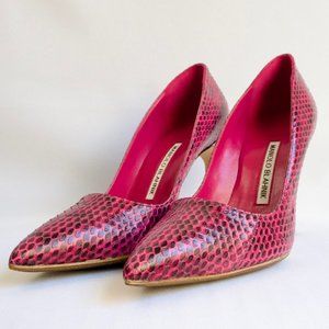 Manolo Blahnik BB 105 Snakeskin Pumps